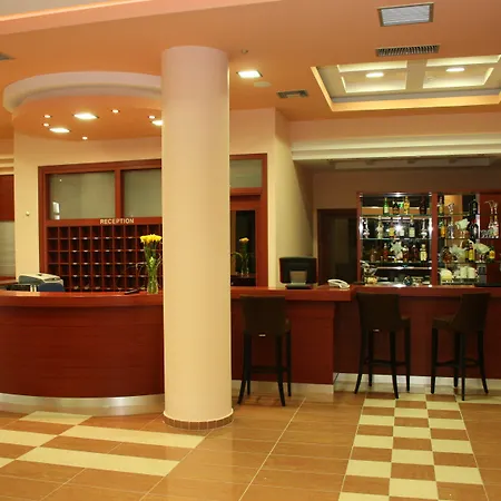 Perinthos Szálloda 4*