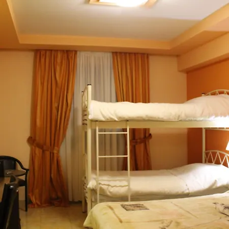 Perinthos Szálloda 4*