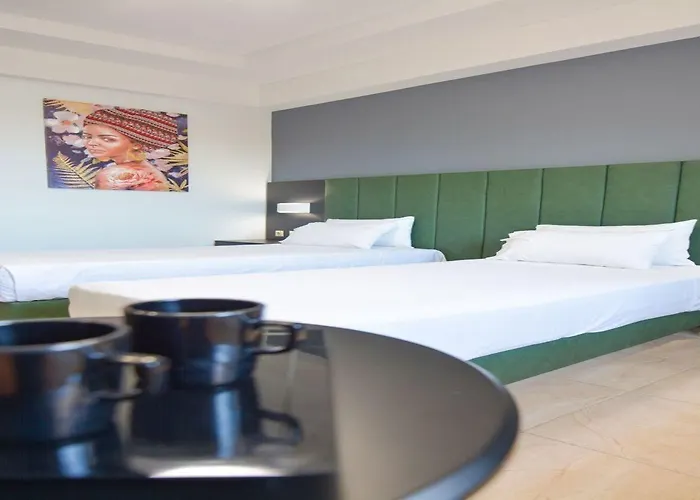 Szálloda Perinthos 4*