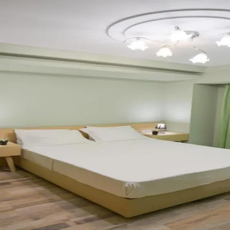 Perinthos Szálloda 4*