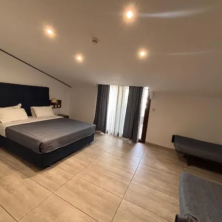 Perinthos Hotel 4*