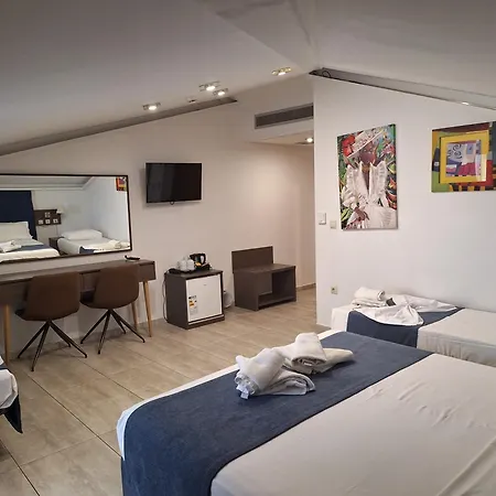 Perinthos Hotel 4*